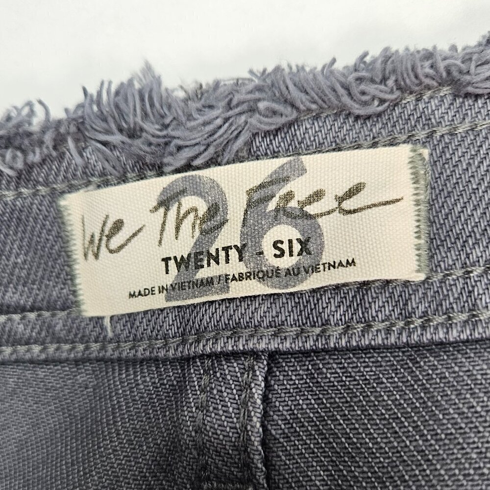 Free People | We The Free Becket Gray Denim Slouchy Cutoff Short 26 OB1136900 - Picture 8 of 10